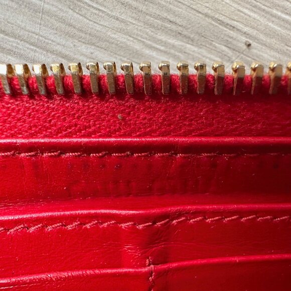 Miu Miu Red Croc Embossed Leather Zip Around Wallet with Original Box - Picture 15 of 16